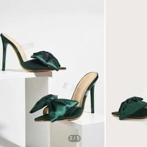 Emerald Stiletto